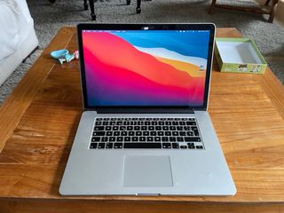MacBook Pro 15” 2013 Plata