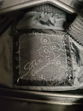 Cazadora negra acolchada talla L