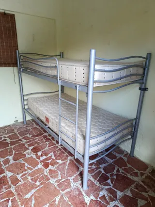 Litera Metálica Ikea Gris