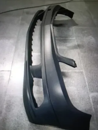 Paragolpes Mercedes Clase C 2010