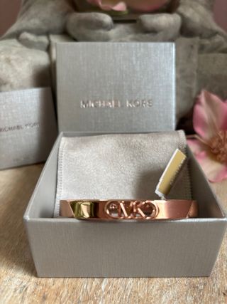 Pulsera Michael Kors color oro rosa