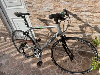 Bicicleta Btwin Gris