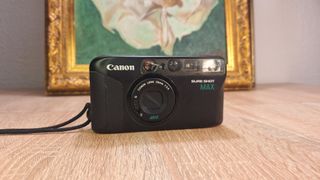 Cámara analógica Canon Sure Shot Max 35mm
