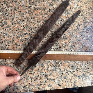 Escofinas grandes antiguas forjadas
