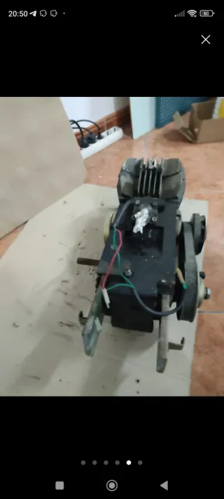 Motor Derbi Variant SLE Botón Rojo