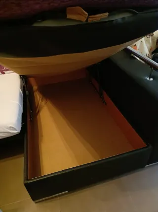 Sofá Chaiselongue 3 Plazas Negro/morado