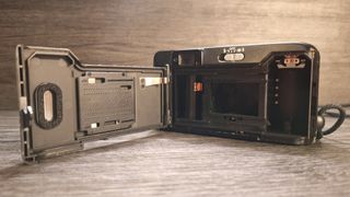 Cámara Canon Sure Shot Max 35mm