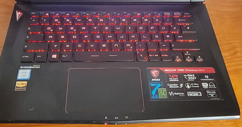 Portátil MSI GS43VR Phantom Pro 7RE afbeelding 2