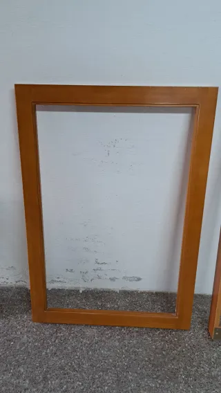 Mesa de comedor madera y cristal con 4 sillas