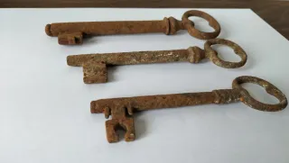Lote 3 llaves antiguas grandes