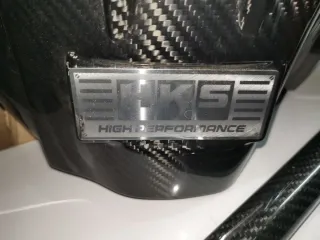 Kit Admisión y Tapa Carbono HKS Yaris GR