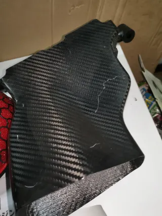 Kit Admisión y Tapa Carbono HKS Yaris GR