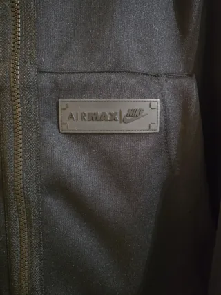 Sudadera Nike Negra con Cremallera