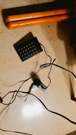 Máquina de coser blanca