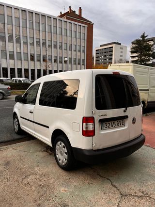 Volkswagen Caddy 2010