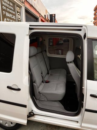 Volkswagen Caddy 2010