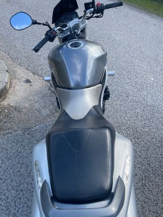 Suzuki GSR 600 Naked