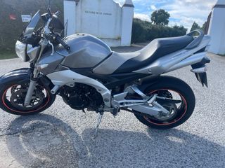 Suzuki GSR 600 Naked