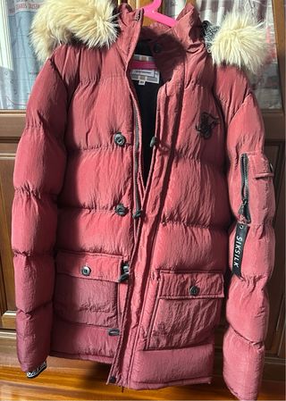 Chaqueta SikSilk burdeos con capucha pelo Talla XS