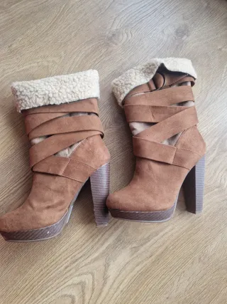 Botas altas Marypaz marrones