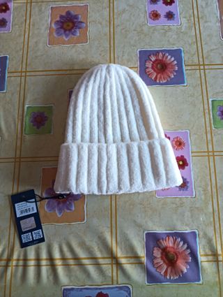 Cappello Navigare bianco-panna con risvolto