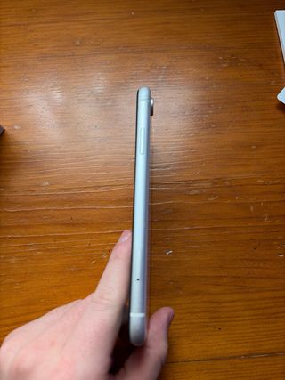 iPhone XR bianco per ricambi con scatola