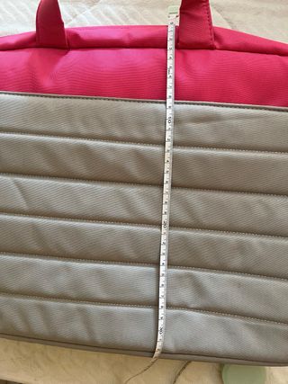 Maletín portátil rosa y gris