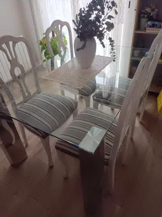 Mesa de comedor cristal y metal