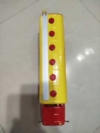 Camión Barreiros 8235 Campsa 1:43