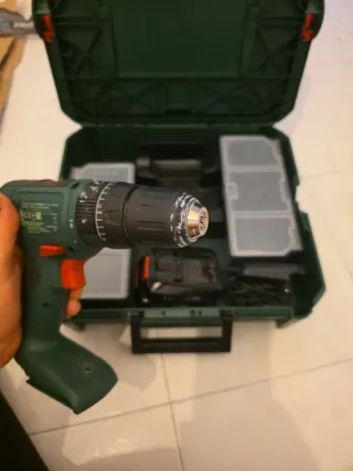 Taladro y atornillador bosch