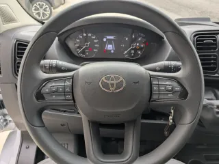 Toyota Proace Max 2025