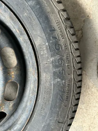 Neumático 175/65 R14 ,solo un uso está intacta