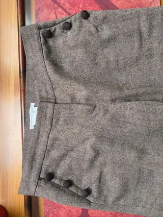 Pantalones tipo capri