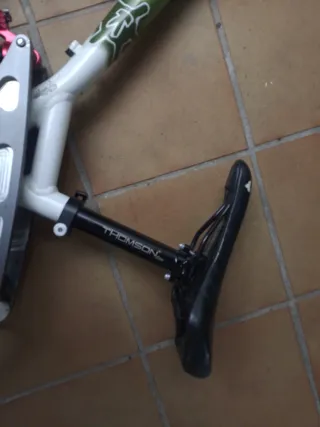 Cuadro Kona Stinky Deluxe DH