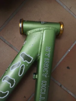 Cuadro Kona Stinky Deluxe DH