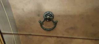 Cómoda y mesillas