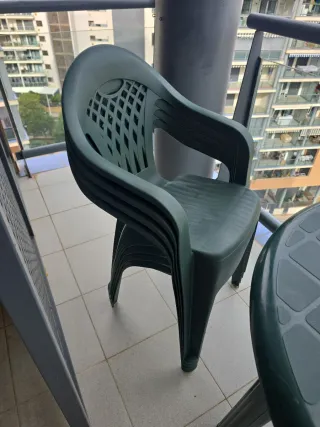 Mesa y Silla Jardín Plástico Verde