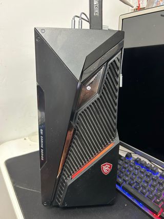 Ordenador MSI Gaming + logitech g29 + caja de camb
