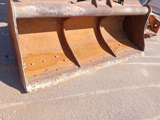 Cazo limpieza excavadora oscilante