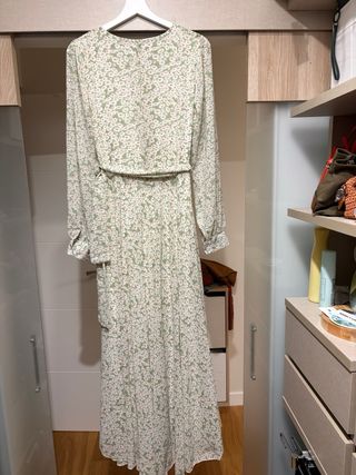 Vestido Zara floral verde talla S