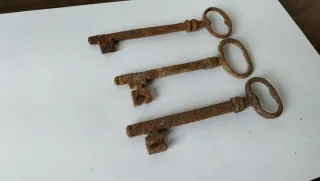 Lote 3 llaves antiguas grandes