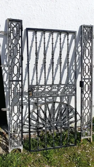 Cancelas antiguas de hierro forjado 2,70x1,40