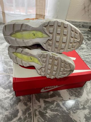 Zapatillas Nike Air Max 95 Talla 38.5