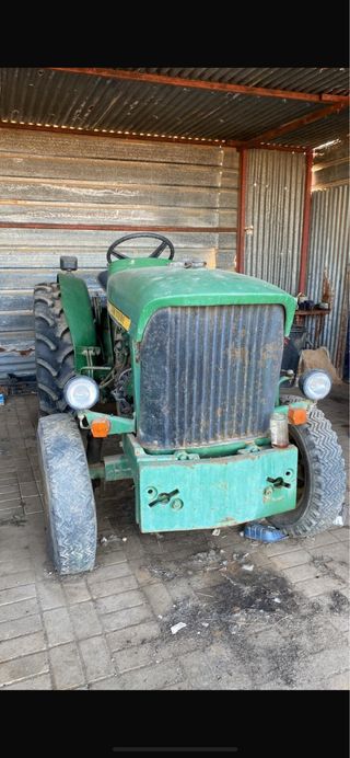 Tractor John Deere 515