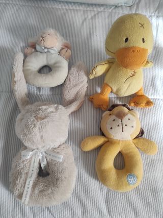 Sonajeros Peluche Bebé (4 uds)