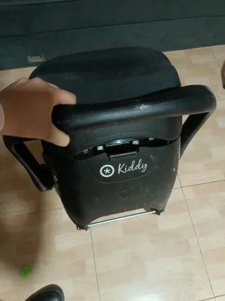 Silla de coche negra