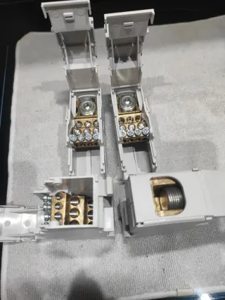 Repartidores Legrand 250A (4uds)