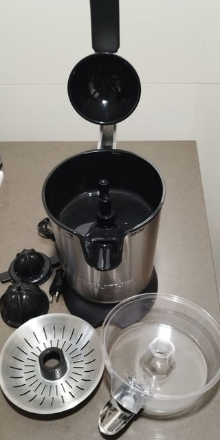 Exprimidor Eléctrico Taurus 300W