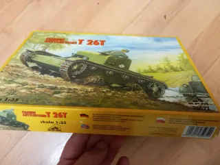 Maqueta T 26T Ciagnik Art. Escala 1:35