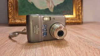 Cámara Digital Nikon Coolpix L2 6MP Zoom 3x